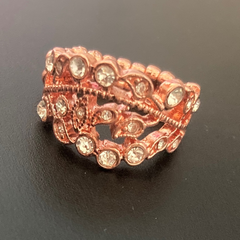 Rose Gold Leaf Design Ring